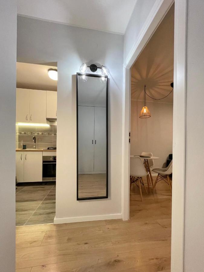 Apartament Przy Atrium, Stacja Metra Rondo Onz Warsaw Exterior photo